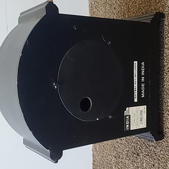 Clock - Picture 4 of 6